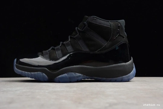 378037-005 Retro Jordan Cap 11 and Gown 378037-005  0215